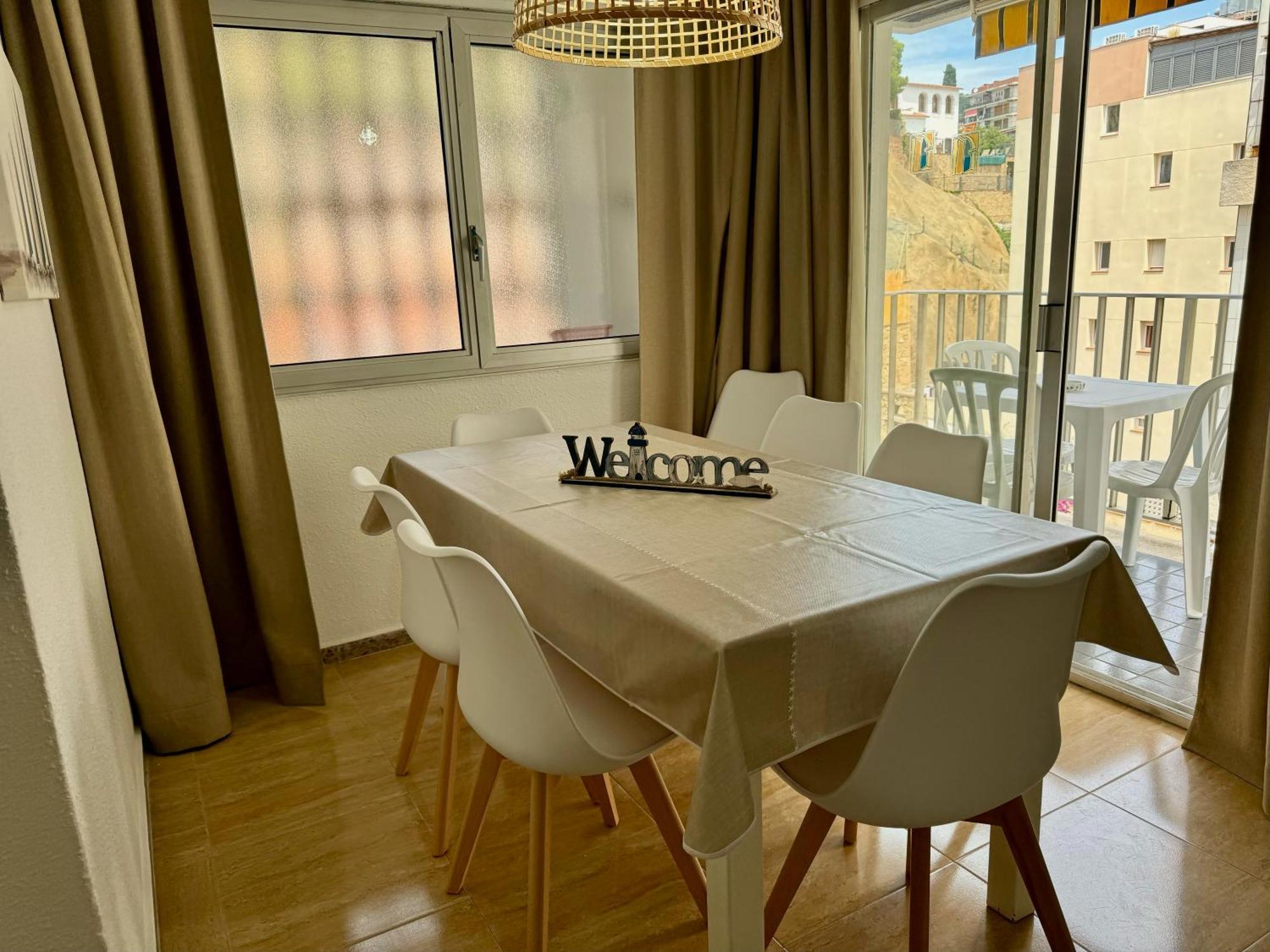 New Borodin Family Ab Apartment โยเรตเดมาร์ ภายนอก รูปภาพ